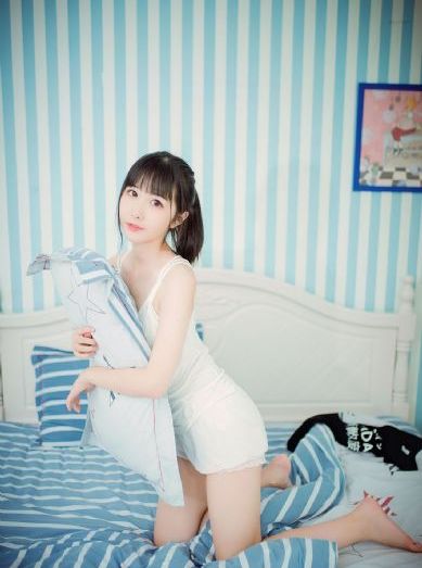 《似火流年》电视剧