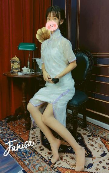 邪神与厨二病少女第一季免费观看