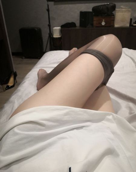 姐姐的朋友免费