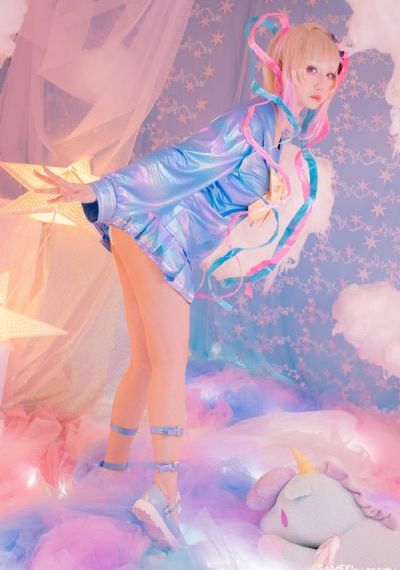 女子曲球动漫