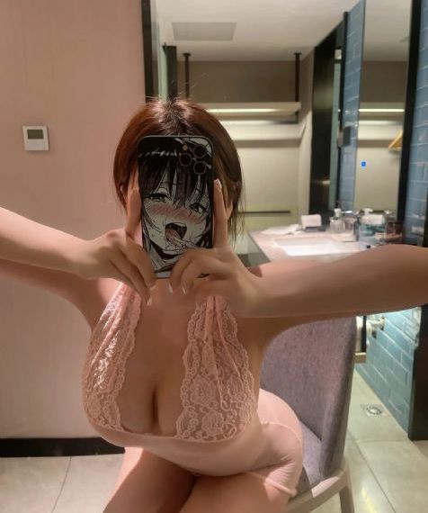 蓝色吸引力