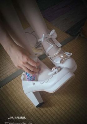 小姑娘视频完整版