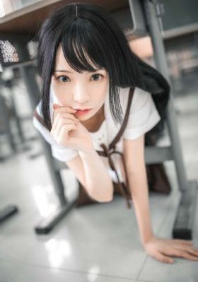 《苦月亮》