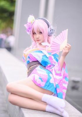 d罩杯女友