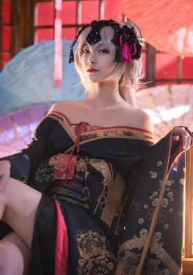 蜜蜂总动员国语版免费